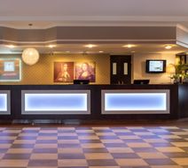 Leonardo Hotel Dusseldorf Airport Lobby