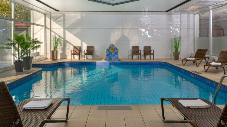 Leonardo Hotel Dusseldorf Airport Pool