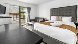 Auckland Airport Motel Room