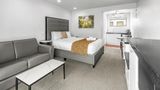 Auckland Airport Motel Room