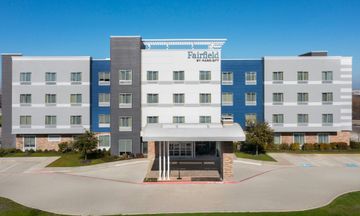 Fairfield Inn & Suites Dallas I-30 West