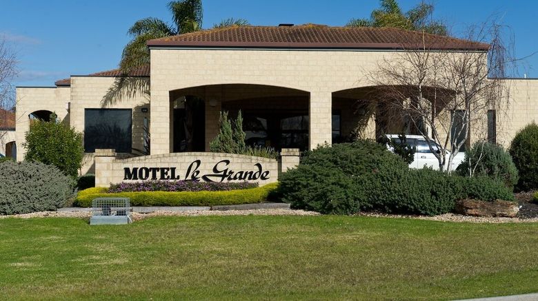 Motel Le Grande Exterior. Images powered by <a href="https://www.leonardoworldwide.com" target="_blank" rel="noopener">Leonardo</a>.