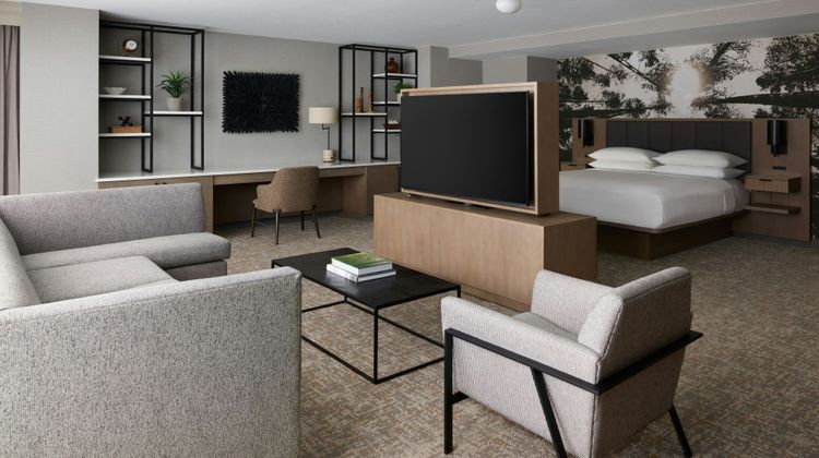 Denver Marriott South at Park Meadows Suite