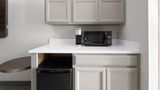 Holiday Inn Express & Suites Wyomissing Suite