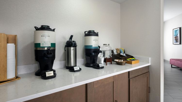 Four Points by Sheraton Kansas City Arpt Other