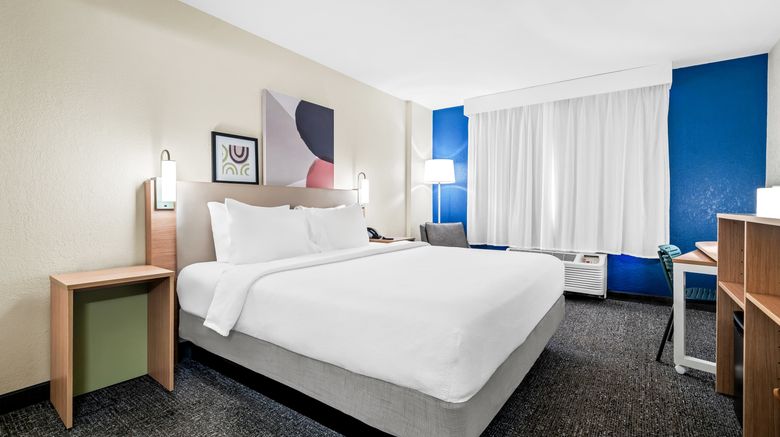 <b>Spark by Hilton Orlando near Universal Room</b>. Images powered by <a href="https://www.leonardoworldwide.com/" title="Leonardo Worldwide" target="_blank">Leonardo</a>.