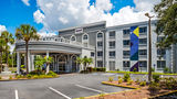 Spark by Hilton Orlando near Universal Exterior