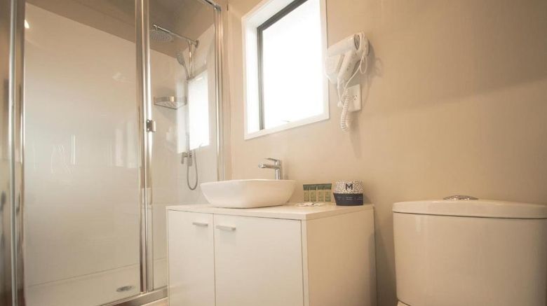 <b>Middlemore Motel Room</b>. Images powered by <a href="https://www.leonardoworldwide.com/" title="Leonardo Worldwide" target="_blank">Leonardo</a>.