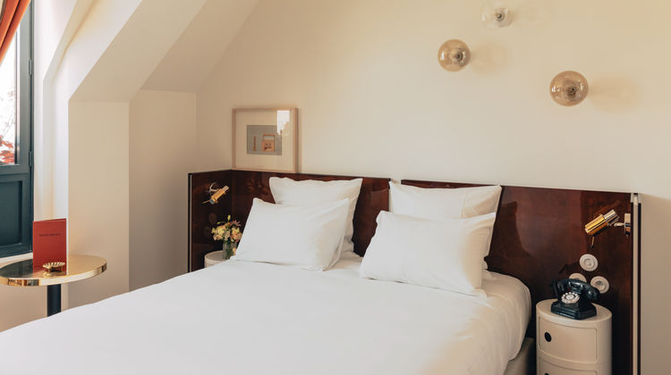 Wallace Hotel Room