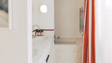 <b>Wallace Hotel Room</b>. Images powered by <a href="https://www.leonardoworldwide.com/" title="Leonardo Worldwide" target="_blank">Leonardo</a>.