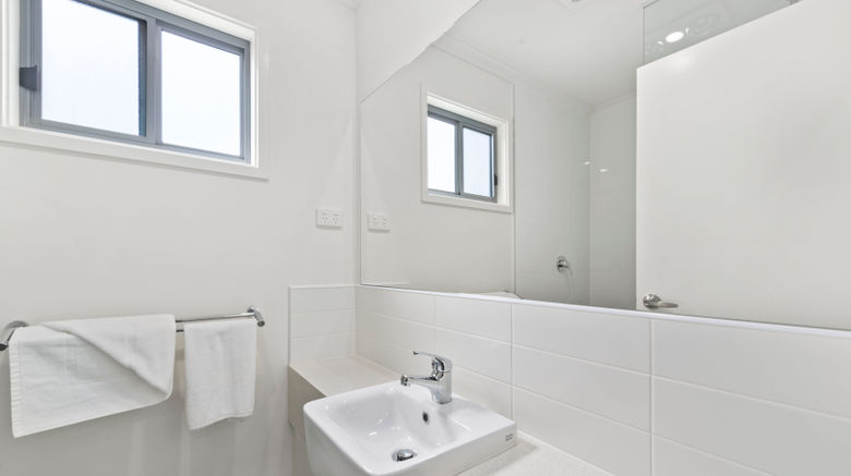 <b>BIG4 Ingenia Holidays Wagga Wagga Room</b>. Images powered by <a href="https://www.leonardoworldwide.com/" title="Leonardo Worldwide" target="_blank">Leonardo</a>.