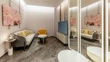 Holiday Inn Exhibition Center Spa