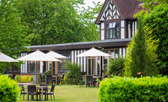Hogarths Stone Manor Hotel