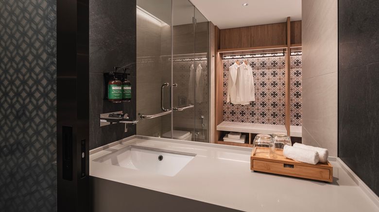 <b>Crowne Plaza Penang Straits City Room</b>. Images powered by <a href="https://www.leonardoworldwide.com/" title="Leonardo Worldwide" target="_blank">Leonardo</a>.
