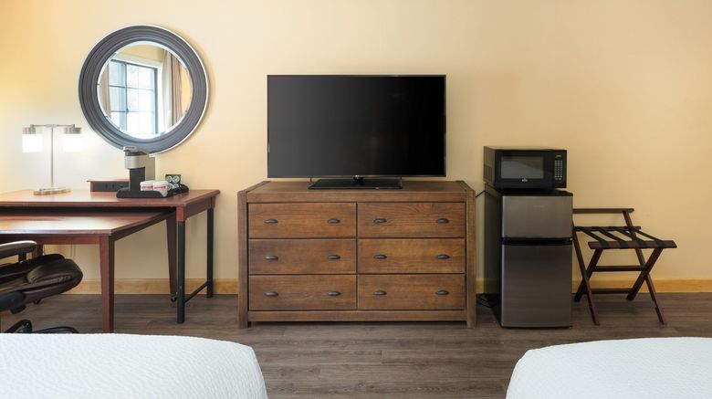<b>Fireside Inn & Suites Room</b>. Images powered by <a href="https://www.leonardoworldwide.com/" title="Leonardo Worldwide" target="_blank">Leonardo</a>.