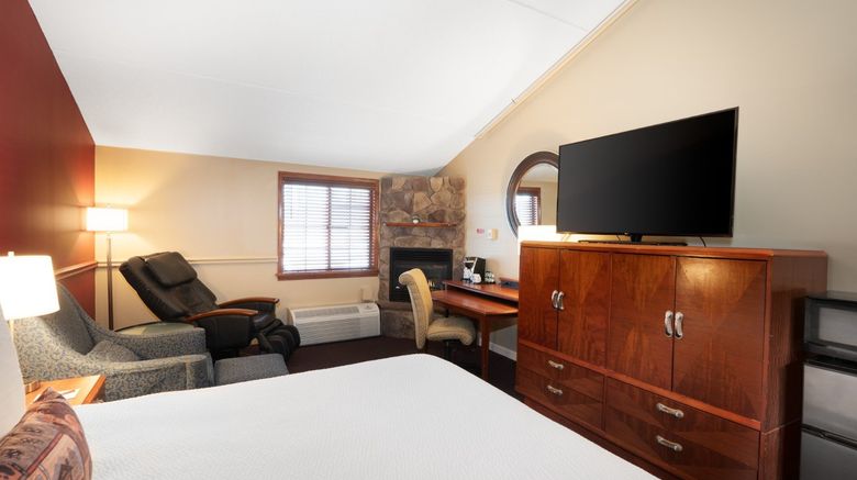 <b>Fireside Inn & Suites Room</b>. Images powered by <a href="https://www.leonardoworldwide.com/" title="Leonardo Worldwide" target="_blank">Leonardo</a>.