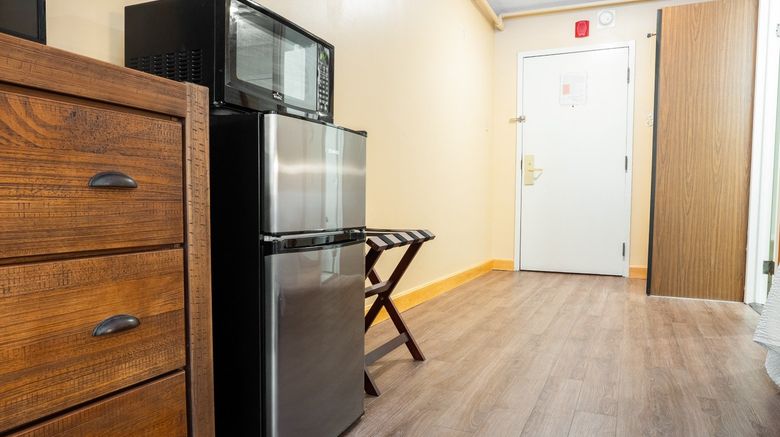 <b>Fireside Inn & Suites Room</b>. Images powered by <a href="https://www.leonardoworldwide.com/" title="Leonardo Worldwide" target="_blank">Leonardo</a>.