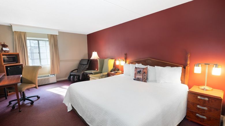 <b>Fireside Inn & Suites Room</b>. Images powered by <a href="https://www.leonardoworldwide.com/" title="Leonardo Worldwide" target="_blank">Leonardo</a>.