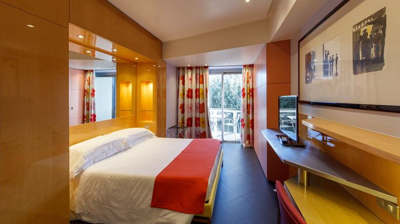 <b>Hotel Albani Roma Room</b>. Images powered by <a href="https://www.leonardoworldwide.com/" title="Leonardo Worldwide" target="_blank">Leonardo</a>.