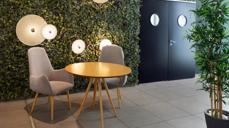 <b>B&B Hotel Krefeld South Lobby</b>. Images powered by <a href="https://www.leonardoworldwide.com/" title="Leonardo Worldwide" target="_blank">Leonardo</a>.