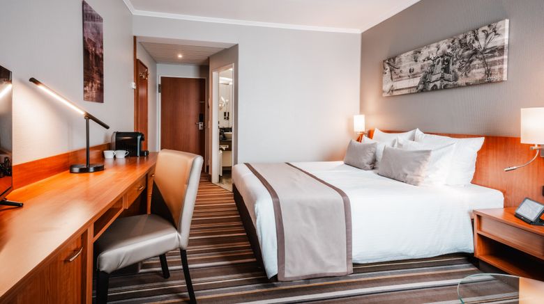 <b>Leonardo Hotel Aachen Room</b>. Images powered by <a href="https://www.leonardoworldwide.com/" title="Leonardo Worldwide" target="_blank">Leonardo</a>.