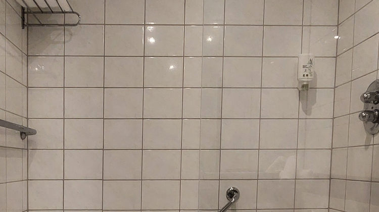 B&B Hotel London Heathrow Room