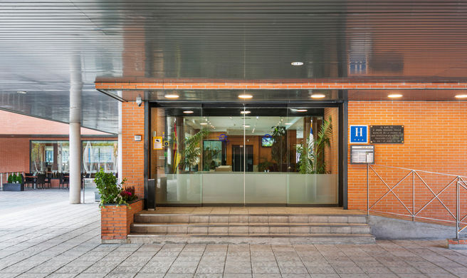 Sercotel Los Reyes Exterior