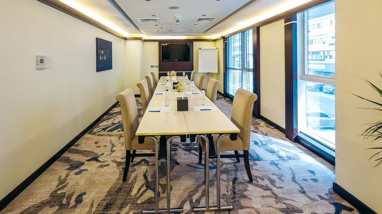 <b>Kingsgate Hotel Abu Dhabi Meeting</b>. Images powered by <a href="https://www.leonardoworldwide.com/" title="Leonardo Worldwide" target="_blank">Leonardo</a>.