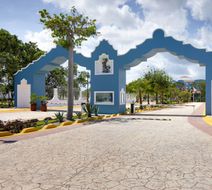 Courtyard by Marriott Cancun Airport Exterior