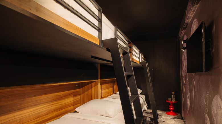 <b>Leonardo Hotel Rotterdam Savoy Suite</b>. Images powered by <a href="https://www.leonardoworldwide.com/" title="Leonardo Worldwide" target="_blank">Leonardo</a>.
