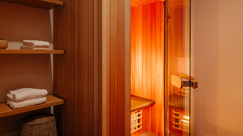 <b>Leonardo Hotel Groningen City Center Spa</b>. Images powered by <a href="https://www.leonardoworldwide.com/" title="Leonardo Worldwide" target="_blank">Leonardo</a>.