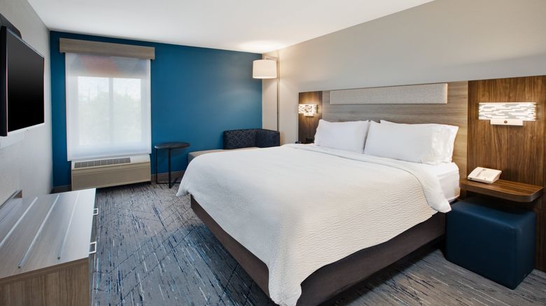 <b>Holiday Inn Express Room</b>. Images powered by <a href="https://www.leonardoworldwide.com/" title="Leonardo Worldwide" target="_blank">Leonardo</a>.