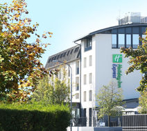 Holiday Inn Express Ljubljana Exterior