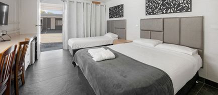 Gladstone CBD Motel Other