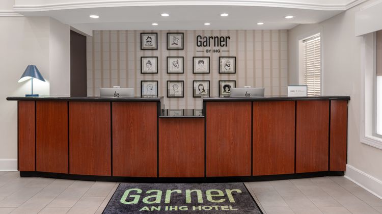 Garner Hotel Evansville East Exterior