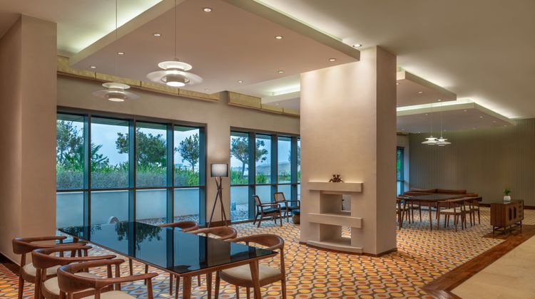 Staybridge Suites Abu Dhabi Yas Island Exterior