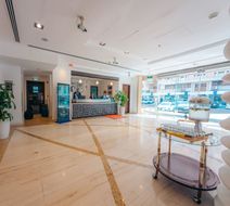 Kingsgate Hotel Abu Dhabi Lobby