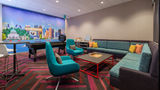Tru by Hilton Montreal Centre-ville Lobby
