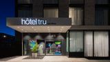 Tru by Hilton Montreal Centre-ville Exterior
