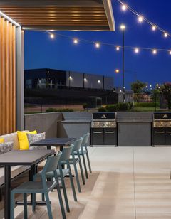 Home2 Suites Lake Worth