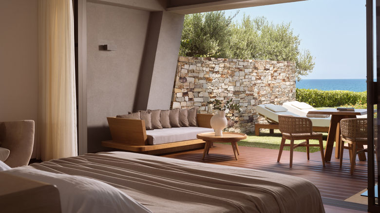 <b>Lesante Blu Exclusive Beach Resort Suite</b>. Images powered by <a href="https://www.leonardoworldwide.com/" title="Leonardo Worldwide" target="_blank">Leonardo</a>.