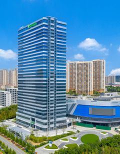 Holiday Inn Exp Oriental Colorful City