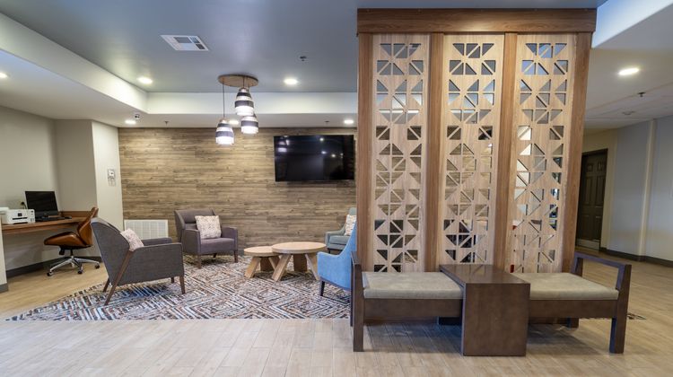 Candlewood Suites Deer Park Exterior