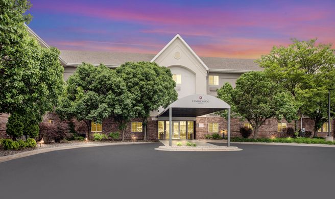 Candlewood Suites Appleton Exterior