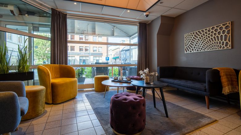 <b>First Hotel Amalie Lobby</b>. Images powered by <a href="https://www.leonardoworldwide.com/" title="Leonardo Worldwide" target="_blank">Leonardo</a>.