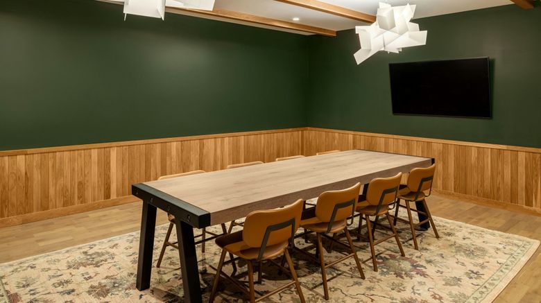 <b>Moxy by Marriott Cincinnati Meeting</b>. Images powered by <a href="https://www.leonardoworldwide.com/" title="Leonardo Worldwide" target="_blank">Leonardo</a>.