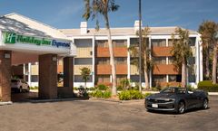 Holiday Inn Express Port Hueneme