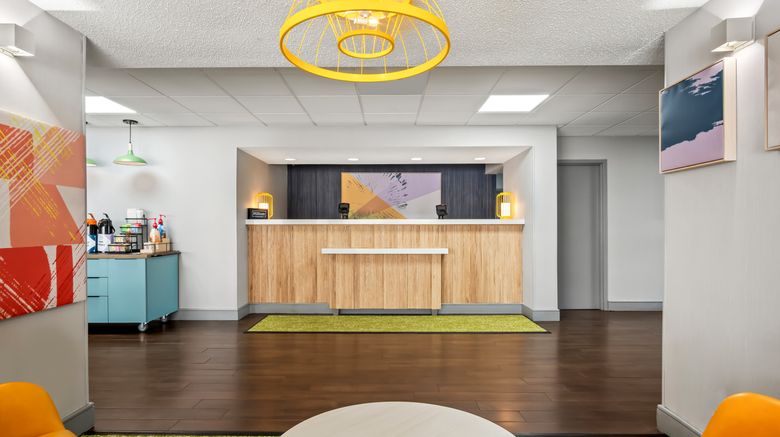 <b>Spark Hilton Stevensville Lobby</b>. Images powered by <a href="https://www.leonardoworldwide.com/" title="Leonardo Worldwide" target="_blank">Leonardo</a>.