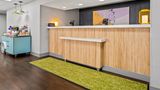 Spark Hilton Stevensville Lobby