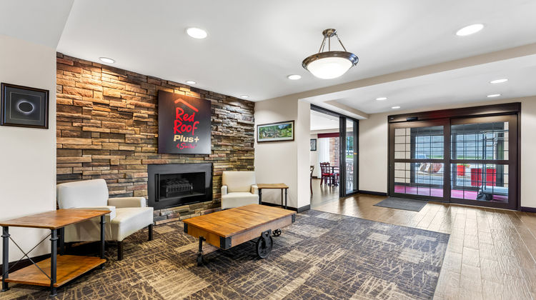 Red Roof PLUS+ & Suites Malone Lobby